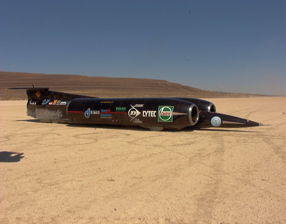 Thrust SSC 1228