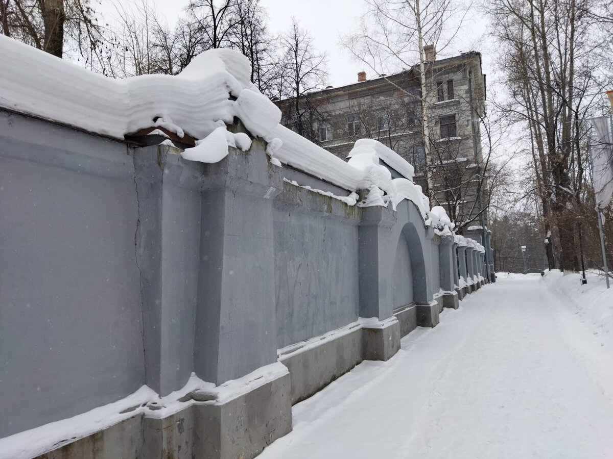 "СТЕНА" и этим всё сказано