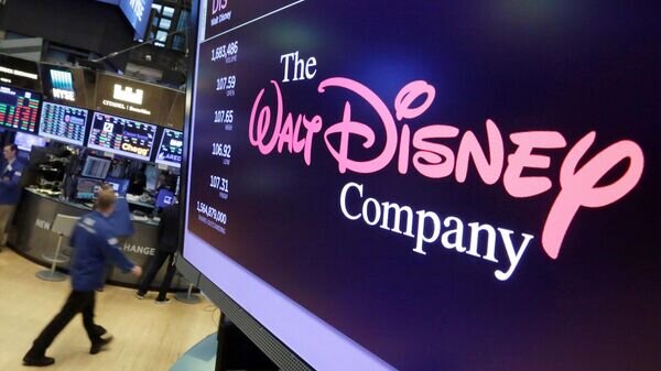    © Photo : Ruptly / AP / HBOMAX.com / Disney / Daniel @kd97__