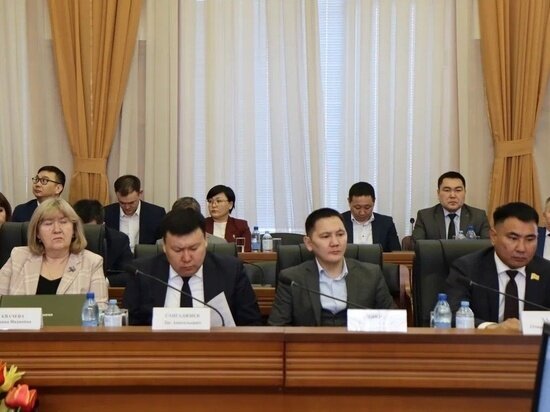     Идет заседание народного хурала калмыкии. фото: правительство рк