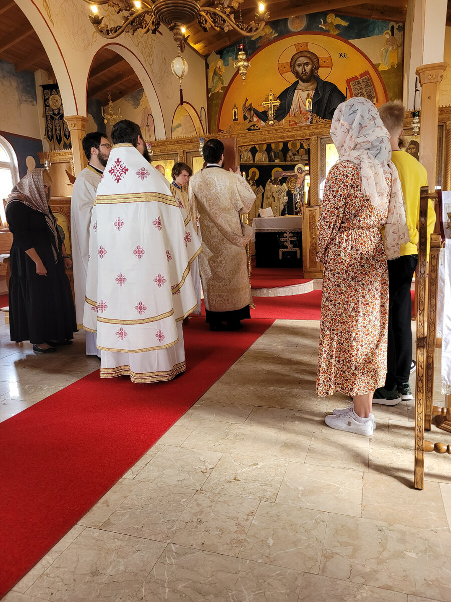 Фото автора. В храме в воскресенье 02.04.2023.