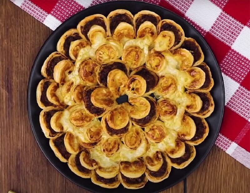 Необычный мясной пирог