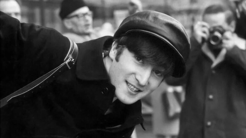    Джон Леннон. Париж, 1964 / nme.com