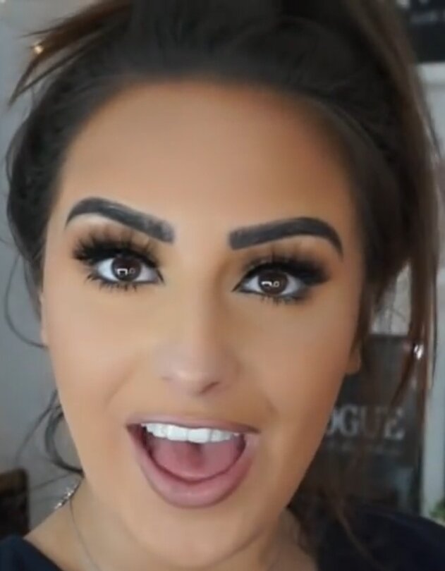 Amy Rose Walker Tongue Vore Girl