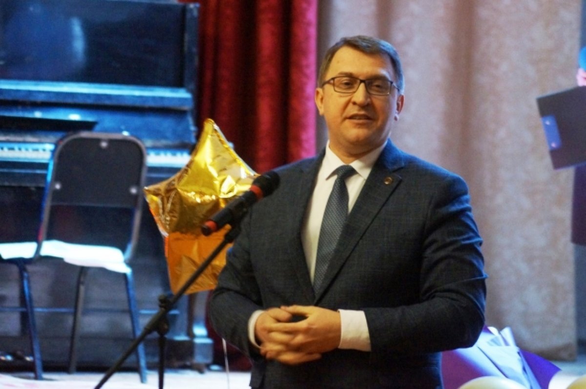    Официально: Иван Кротт стал министром образования Омской области