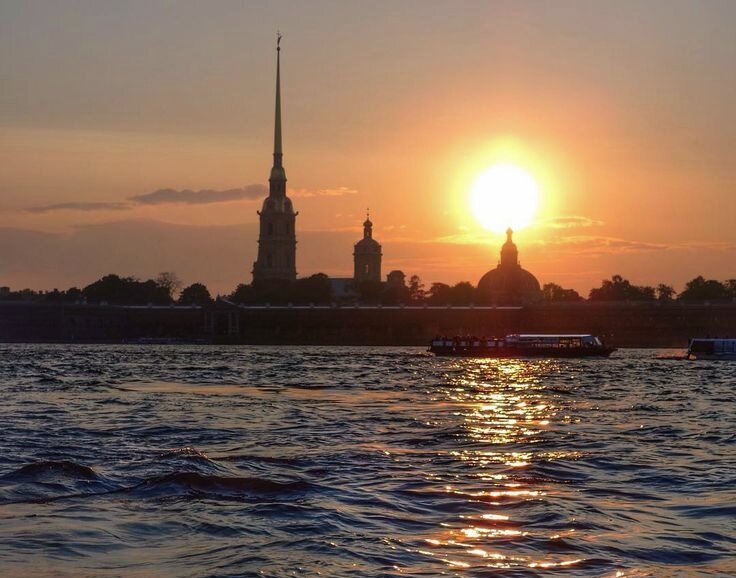 Петропавловская крепость. Красивая и неприступная 