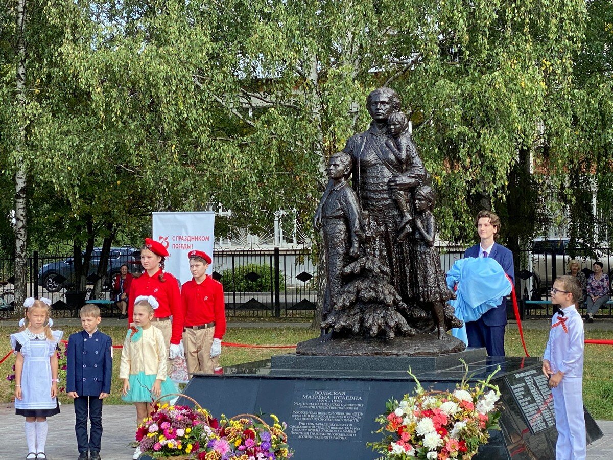 Памятник Матрёне Вольской