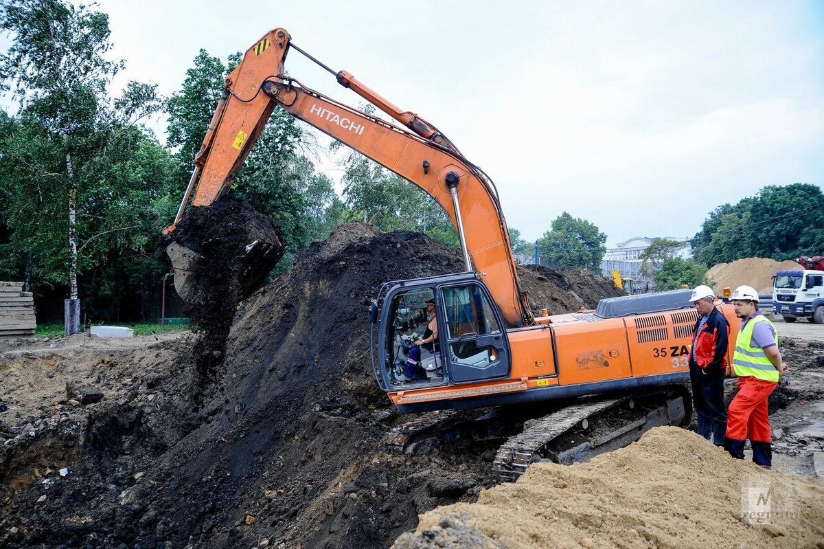    Строители Дарья Антонова © ИА REGNUM