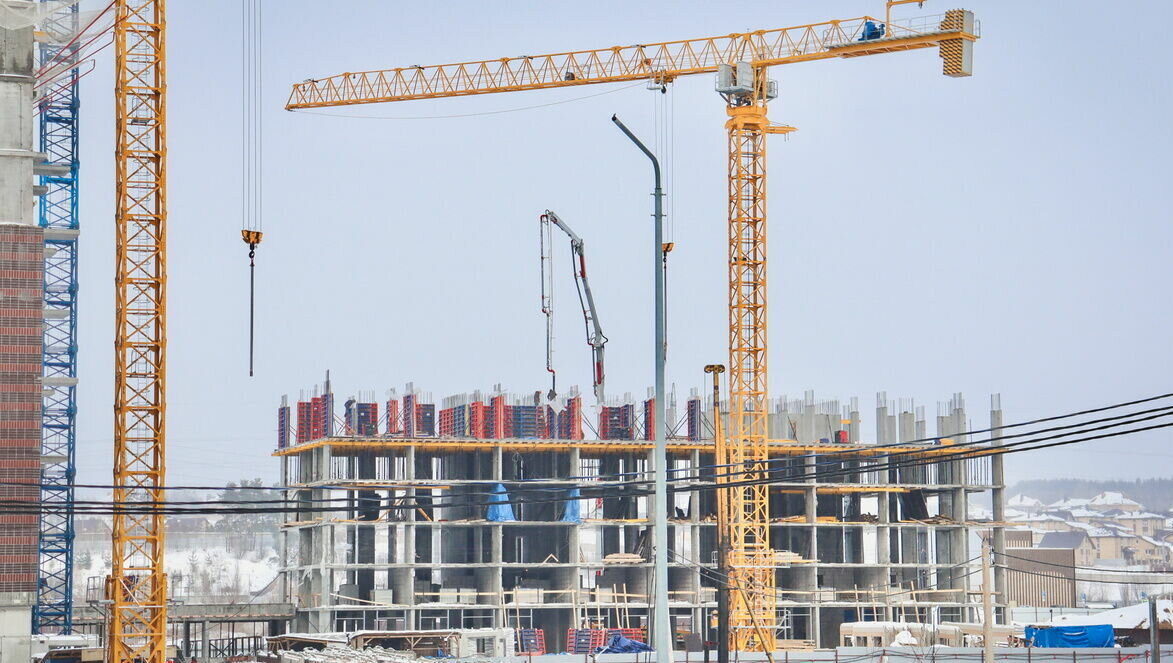     Для банков, которые выдают ипотеку под процент, ниже рыночного, введут ряд ограничений, сообщают «Новые известия».