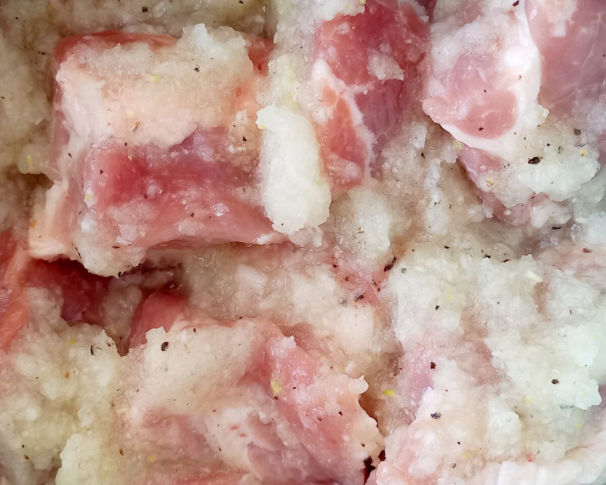 Мясо в луковом маринаде 