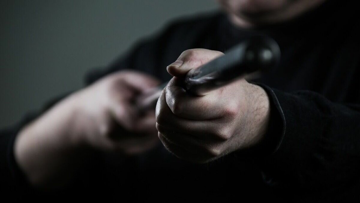     Все участники нападения доставлены в отдел полиции.