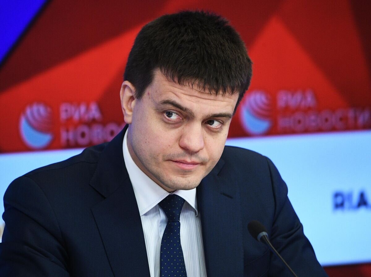    Министр науки и высшего образования Российской Федерации Михаил Котюков во время пресс-конференции о IX Всероссийском фестивале NAUKA 0+ © РИА Новости / Нина Зотина