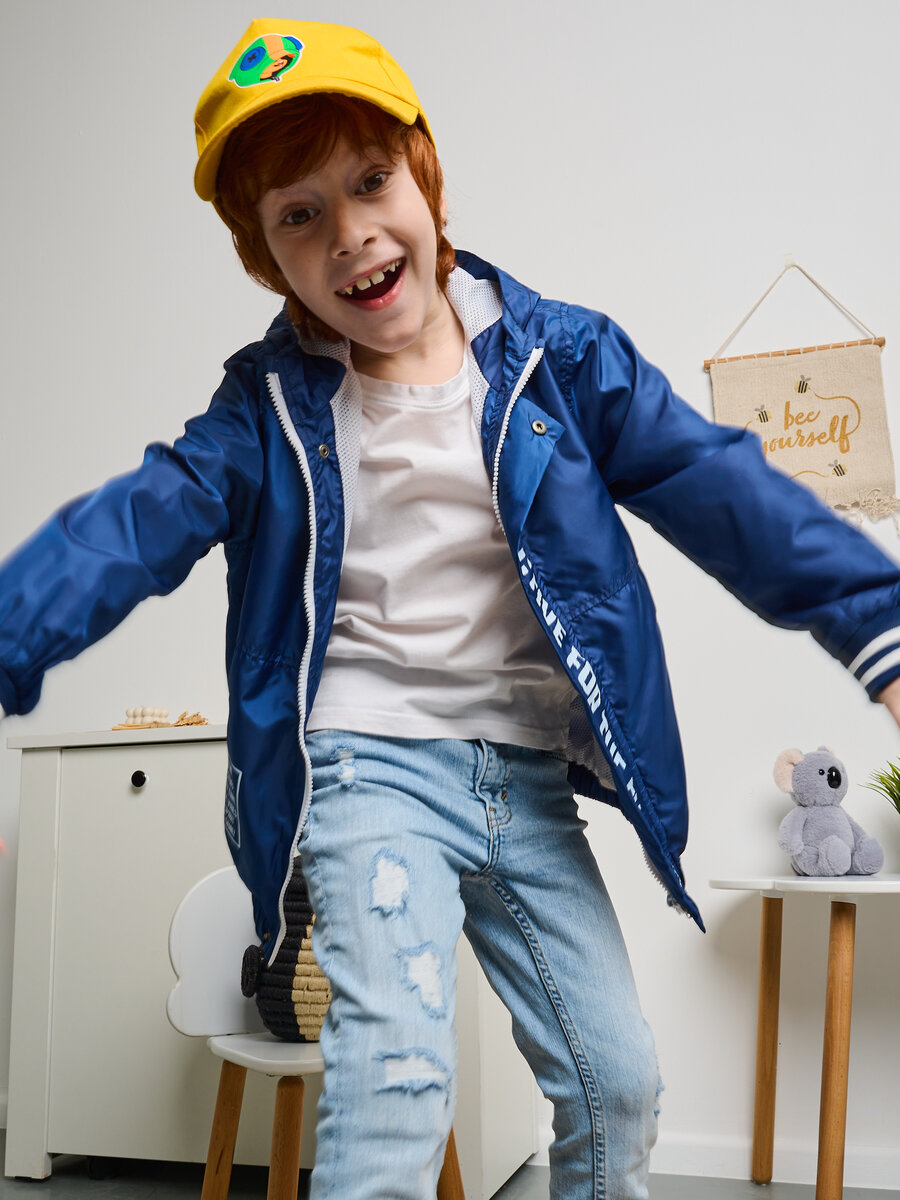 Куртка ветровка для мальчика Littledandy