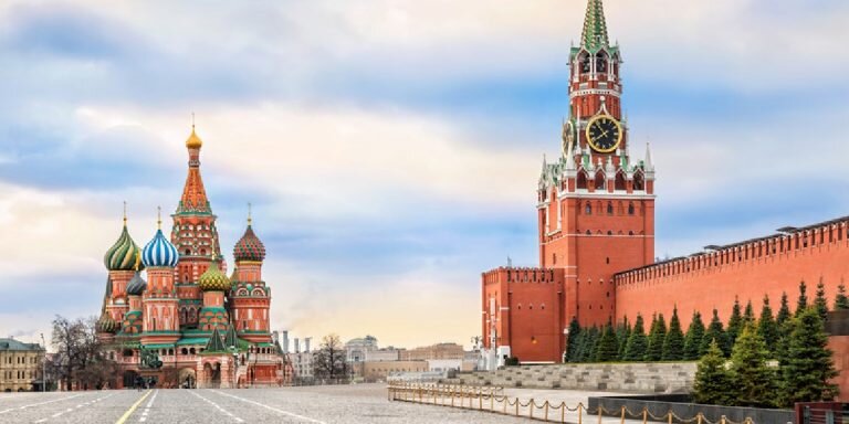 Фото: RT (https://mf.b37mrtl.ru/russian/images/2023.04/article/643fb9be02e8bd627d6a99de.jpg)