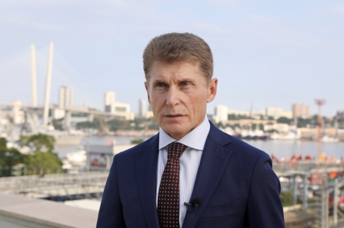   Олег Кожемяко выступил с речью о любви к родине и героическом подвиге