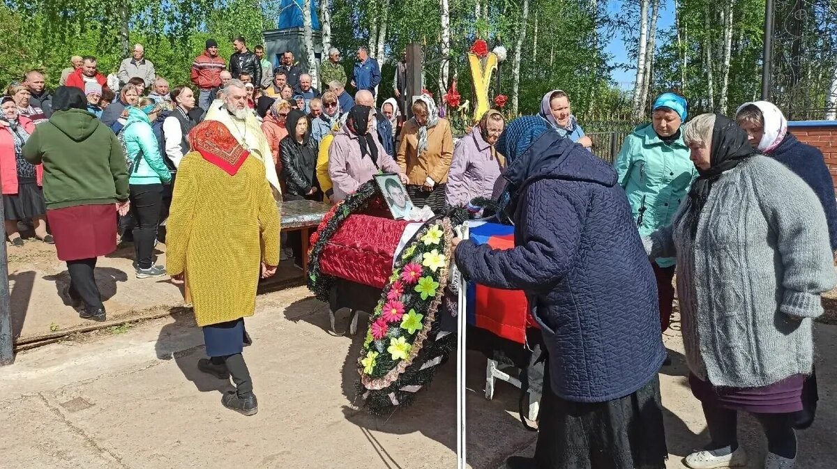 Похороны Дмитрия Муллина. Фото: Администрация Абдулинского ГО