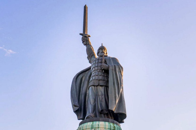      Илья Муромец