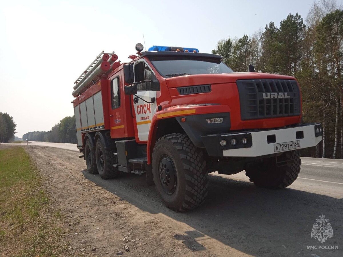  📷    Оренбургские огнеборцы помогают тушить природные пожары в Тюменской области Кристина Просвиркина