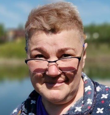    Елена Лебедь