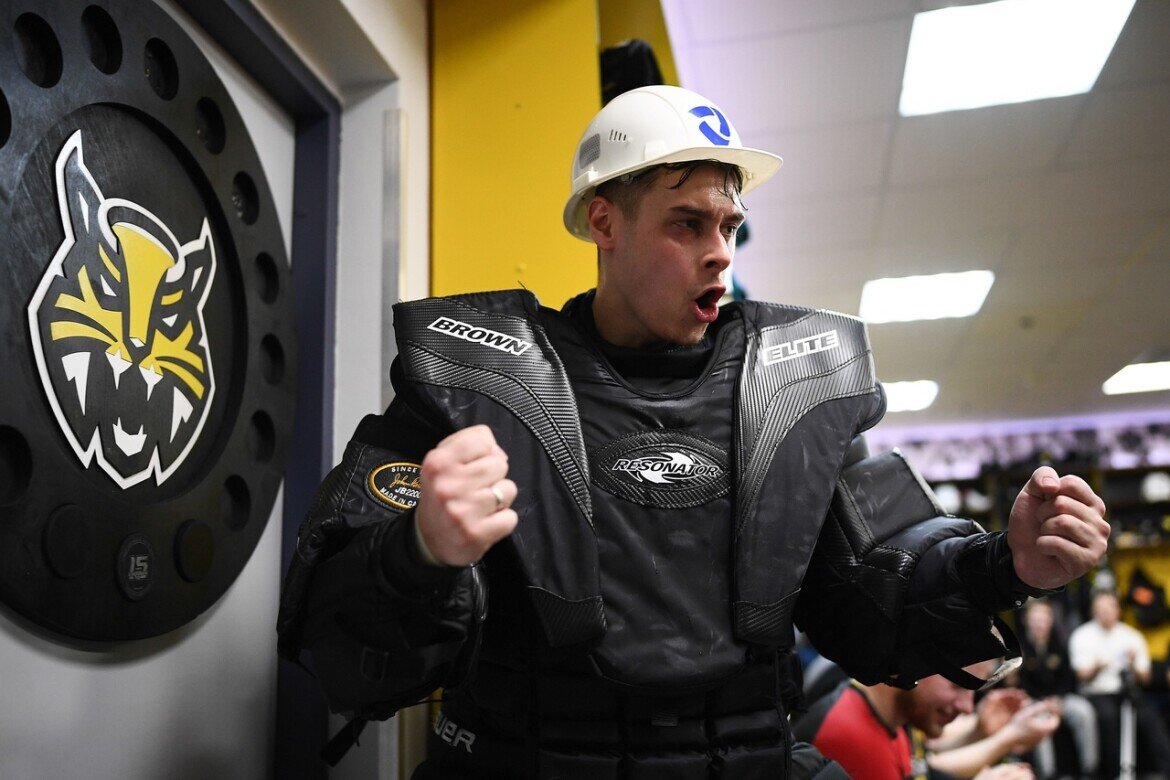 ​Вратарскую линию в Уфе намерены закрыть покупкой Александра Самонова. Фото: vk.com/hcseverstal