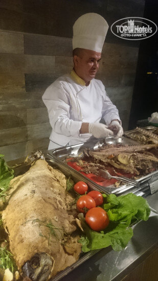 В отеле Голубая волна питание разнообразное, а главное вкусное.