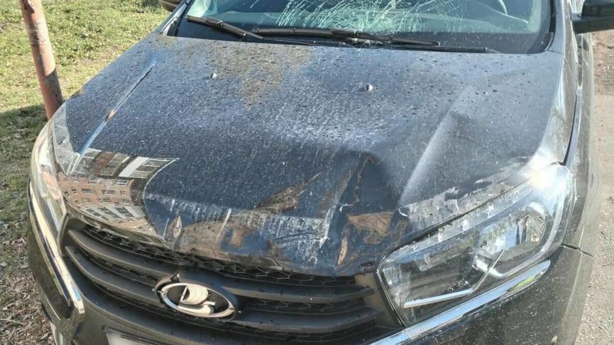     В Ачинске вечером 17 мая водитель «Лады» сбил 15-летнего мальчика и скрылся с места преступления.