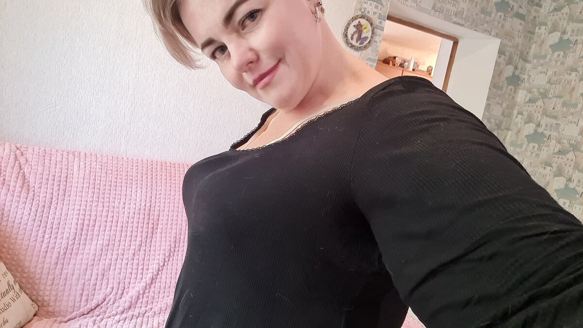 Привет, меня зовут Катя, я Автор этого канала 