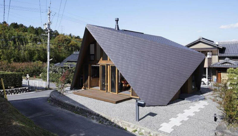  Крыша - идеальный инструмент для преображения любого здания, без которого частное строение только набор стен и перекрытий.-10