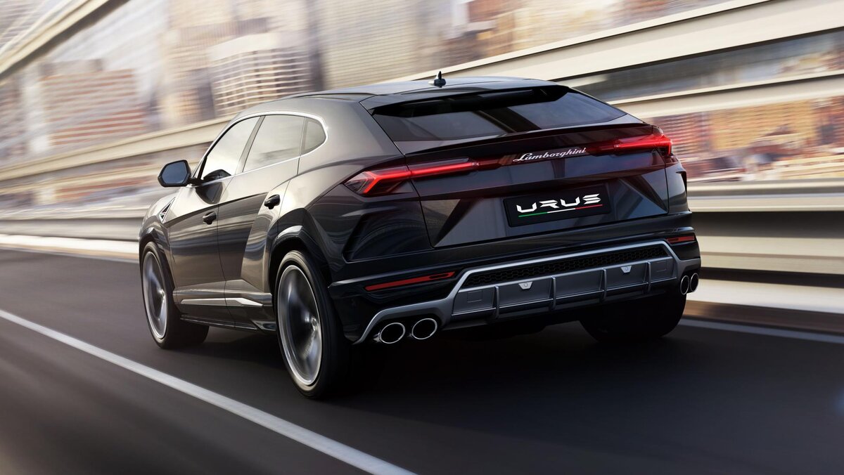 Lamborghini Urus - это авто в котором новейшие технологии которые дают надежность и безопасность при каждодневном использовании. Автомобиль оснащен самыми новыми системами управления и безопасности которые могут быть настроены по пожеланиям водителя. Lamborghini Urus дает максимальный комфорт при движении в городе, и при долговременных поездках. Многое уделено пассажирам задних сидений .
