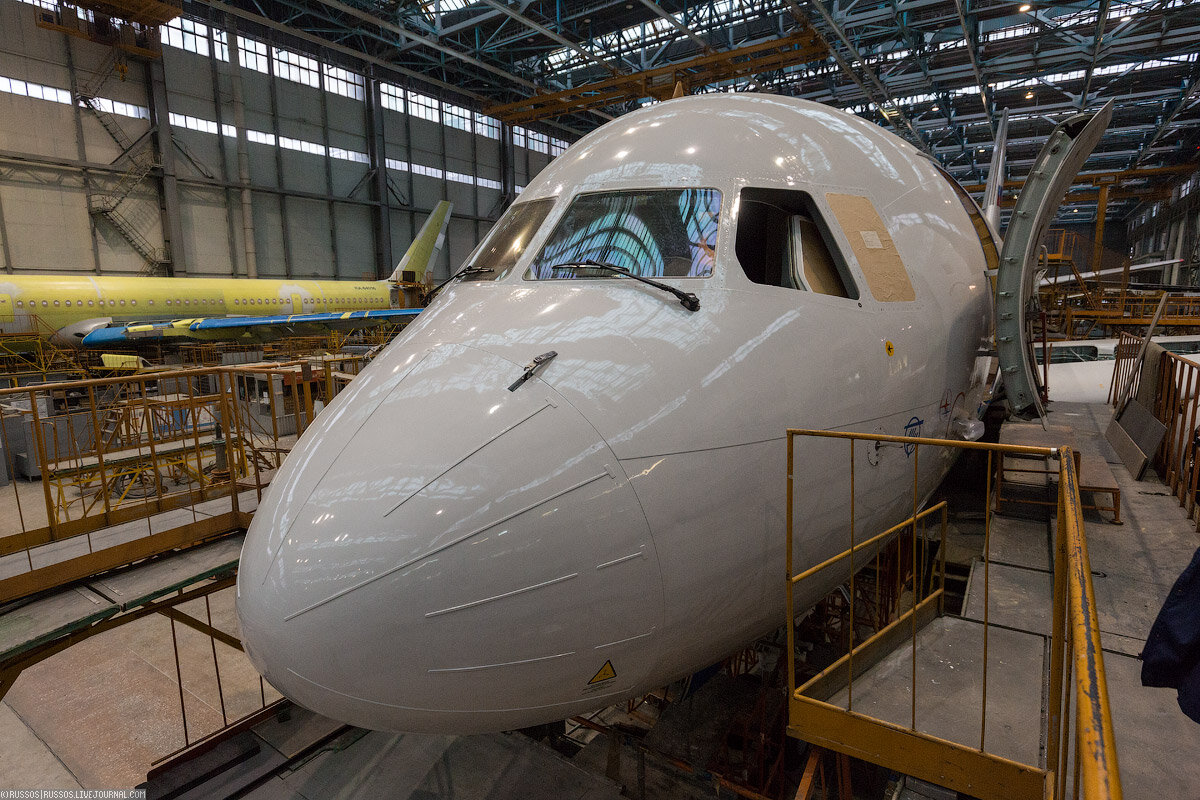 Самолёты антонова завод. Авиастроение мс-21. Авиастар ульяновск. Авиационная промышленность. Авиационная промышленность иркут.
