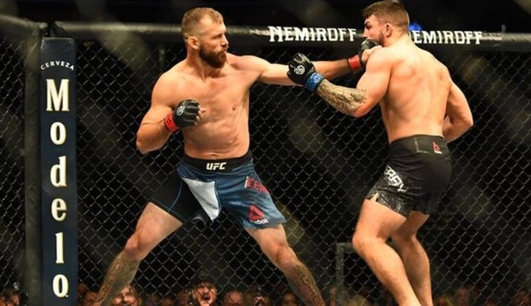 Кэрроне слева