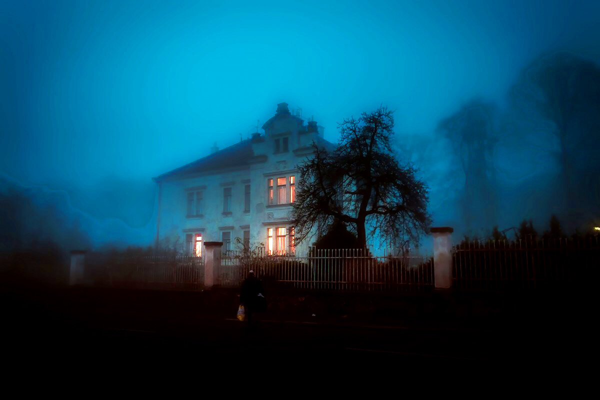 паранормальный дом, истории из прошлого, фантом, призрак