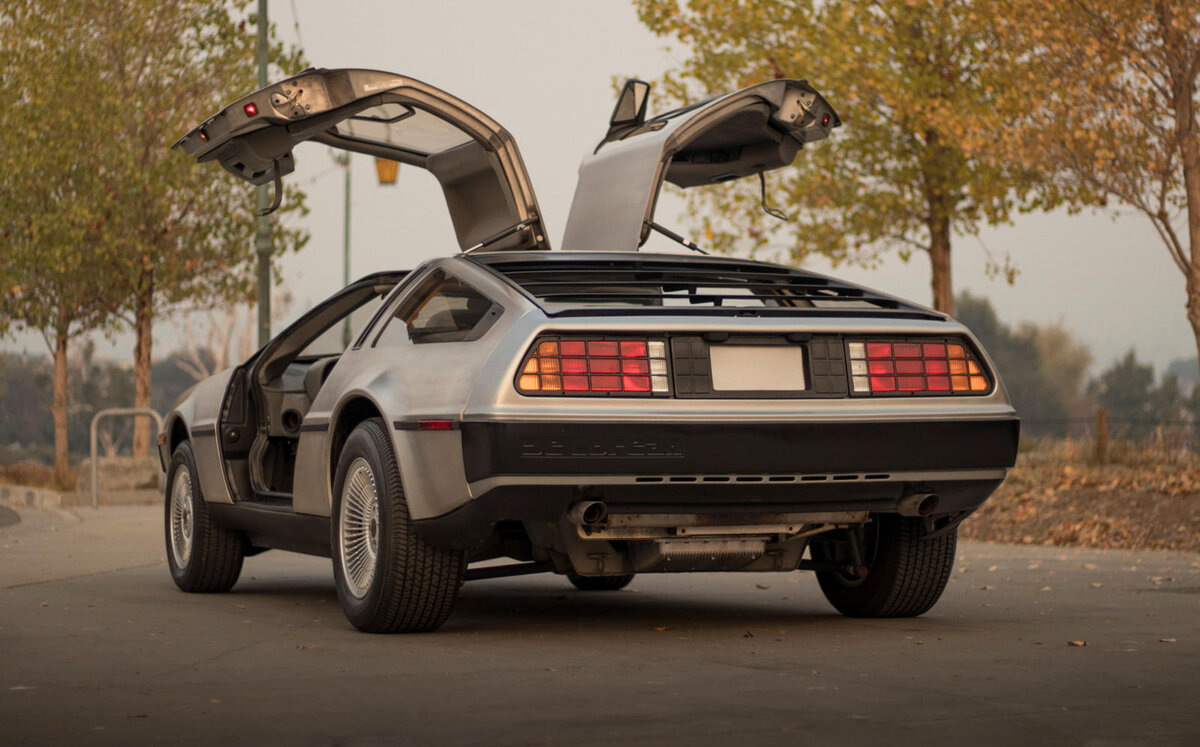 В Америке продан практически новый DeLorean DMC-12 | Интересные автомобили  | Дзен