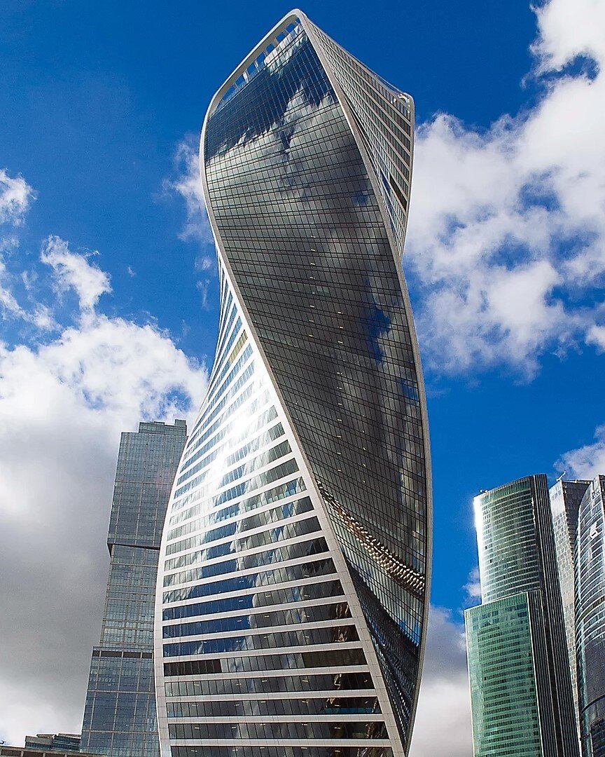 Небоскреб "Эволюция" 2017г.