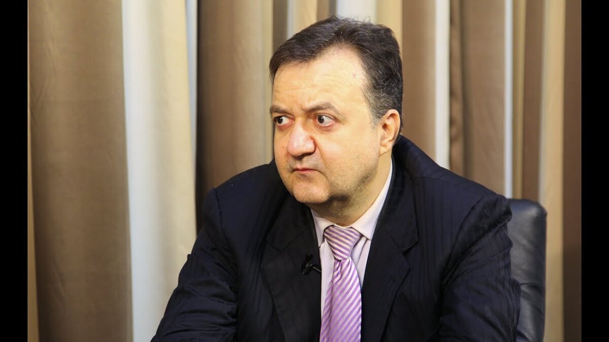 Роман бунич банкир фото