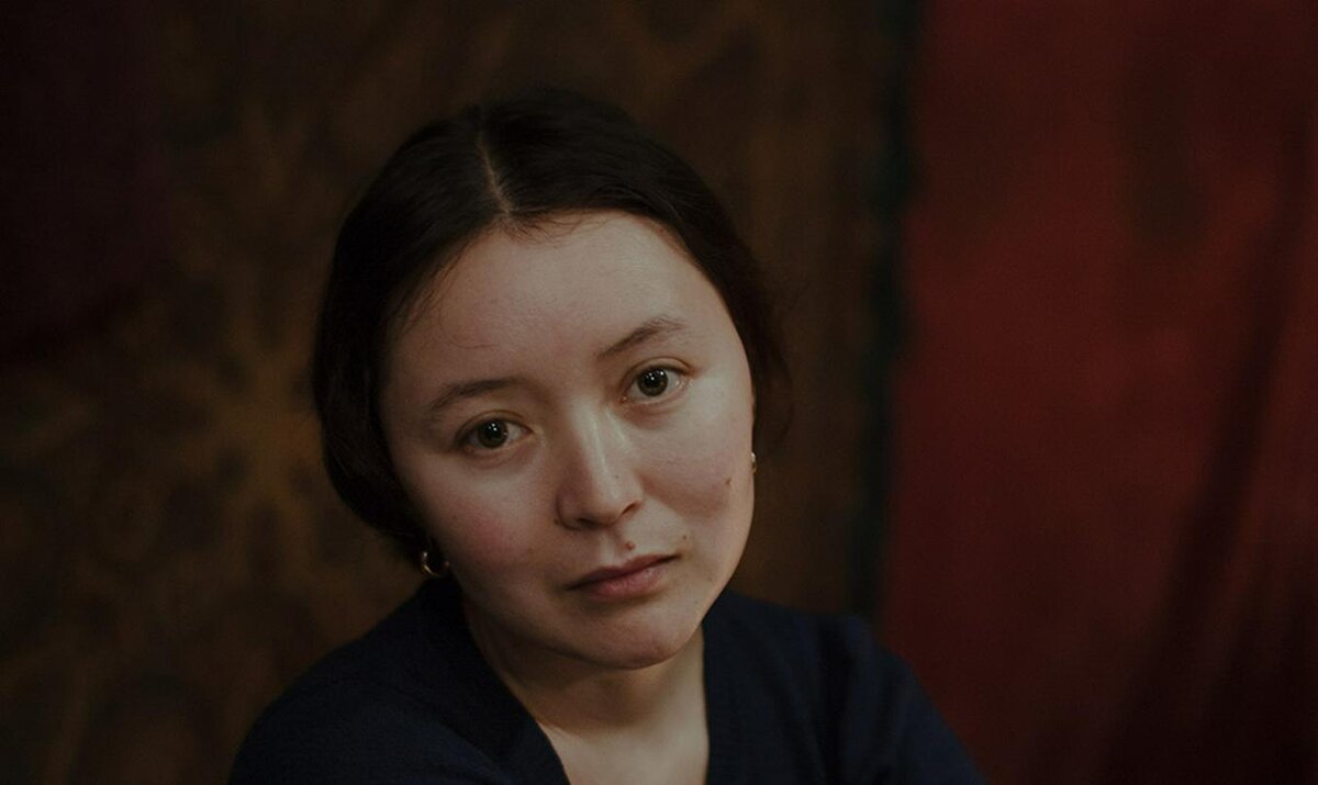 САМАЛ ЕСЛЯМОВА В ФИЛЬМЕ "АЙКА"