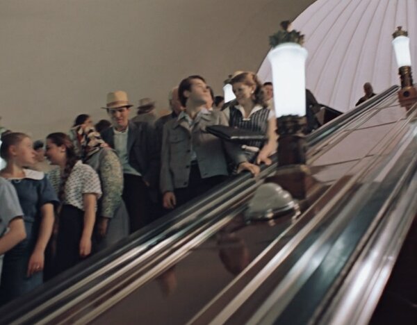 Стоп-кадр из фильма "Москва слезам не верит", 1979 г., реж. Владимир Меньшов