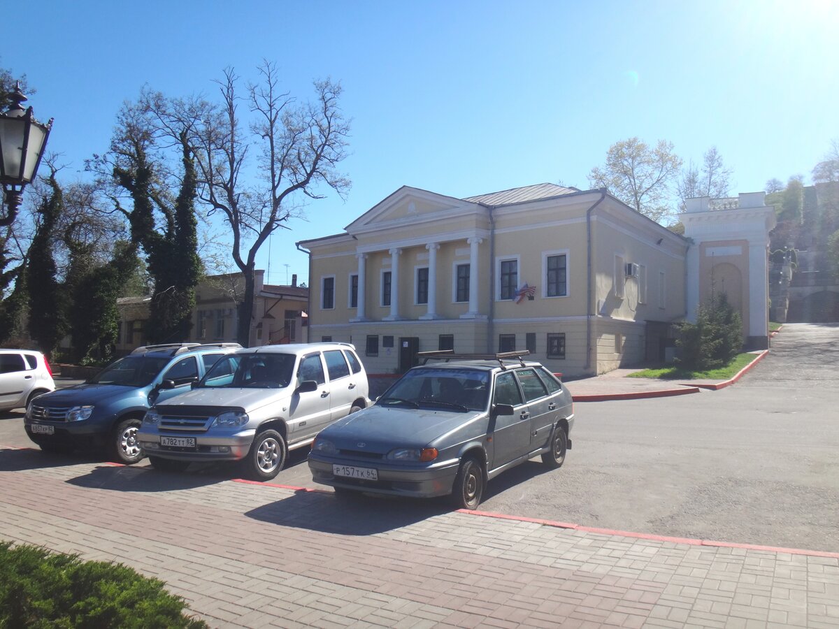 Картинная галерея Бута. Керчь.