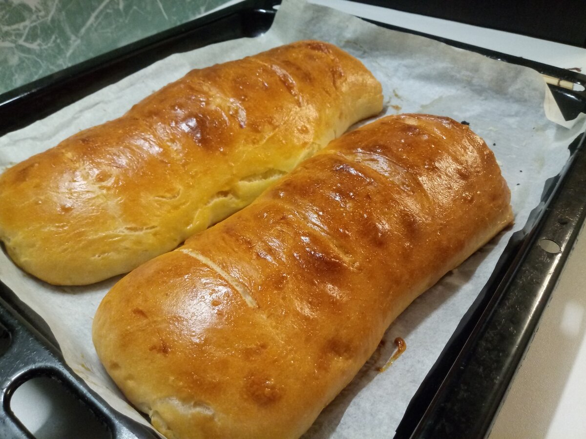 Сладкий батон. Батон вкусный. Хрустящий батон. Как стряпать батоны. В домашних условиях испечь батон Провансаль.