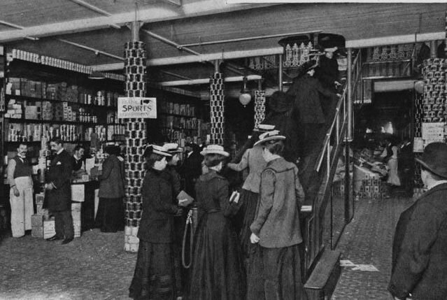 Эскалатор в Harrod`s. Где тут наливают? ;) Картинка с сайта https://www.wordnik.com/