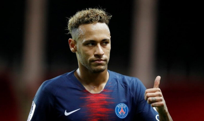 Неймар остается в ПСЖ как минимум еще на год