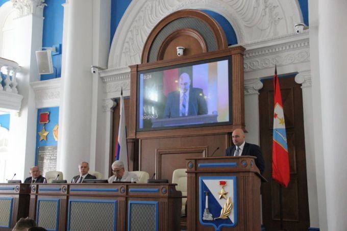 Первое заседание заксобрания Севастополя второго созыва. Фото: sev.gov.ru.