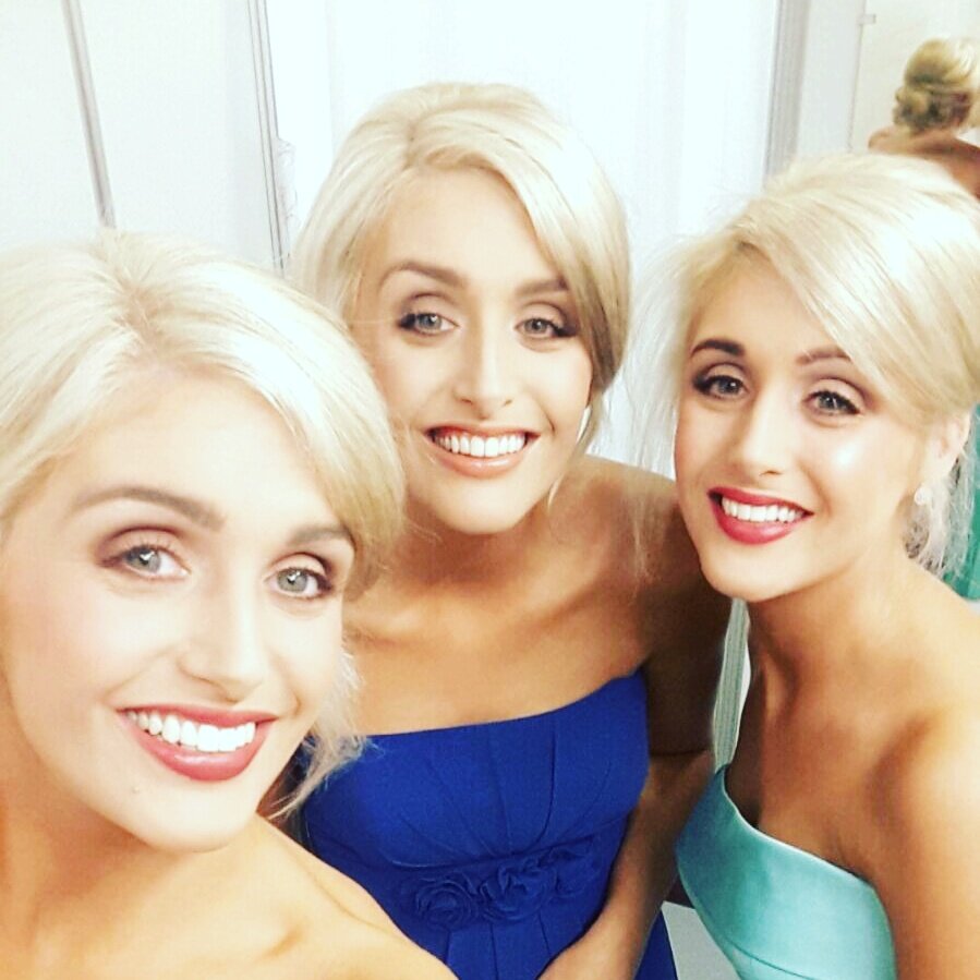 Источник - https://www.facebook.com/TheCrimminsTriplets/photos/a.628378450555522/1164677590258936/?type=3&theater