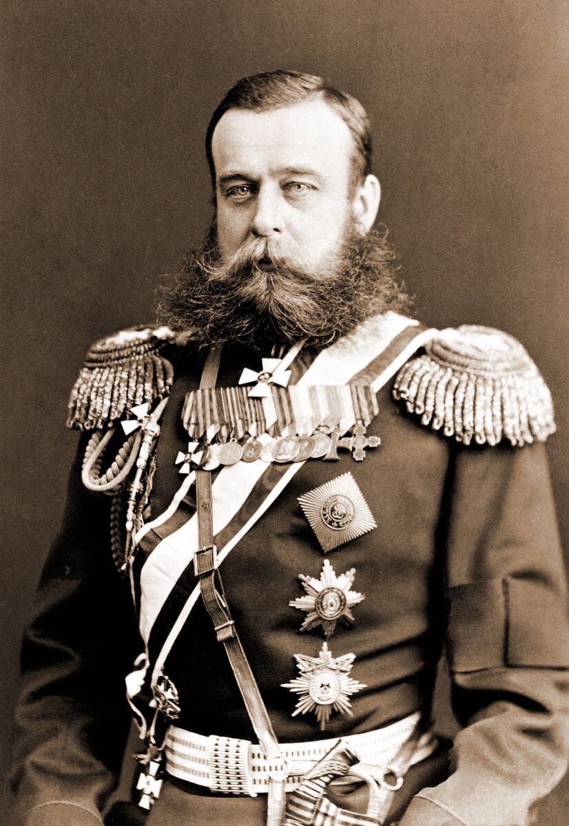 Генерал Михаил Дмитриевич Скобелев (1843-1882).