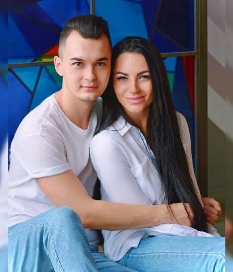 Антон Беккужев и Аня Брянская