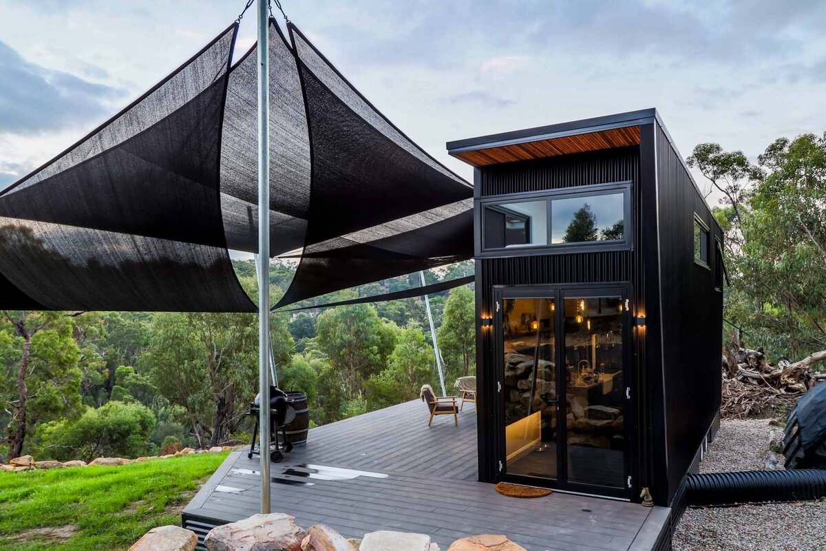 Общий вид на дом, фото Living Big In A Tiny House, 2019