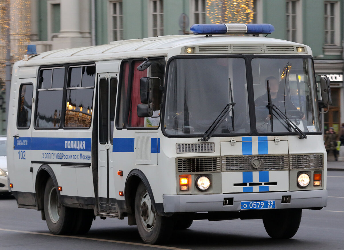 Автобусы и вэны на службе в полиции Москвы | ФотоОхота на автомобили | Дзен