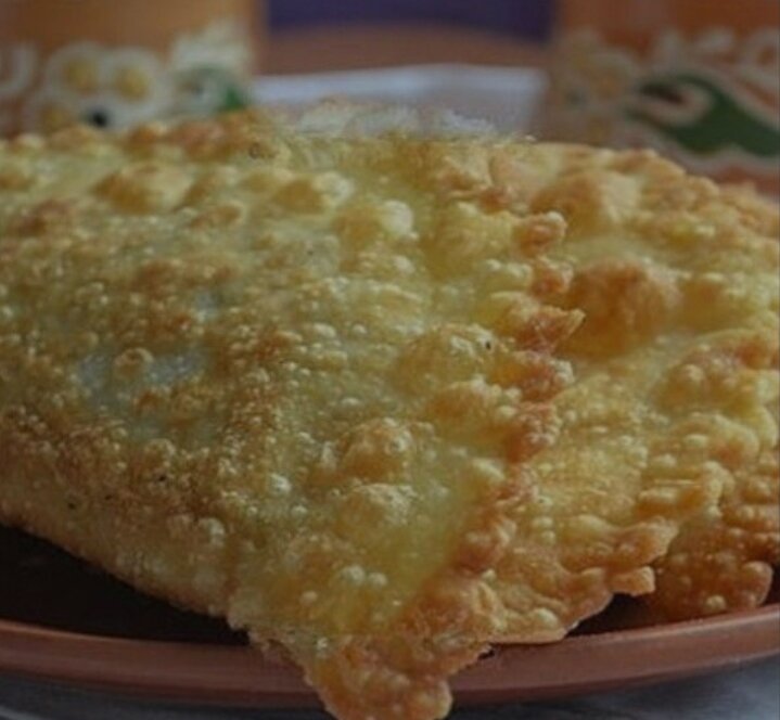 Очень вкусный чебурек 👍🏻
