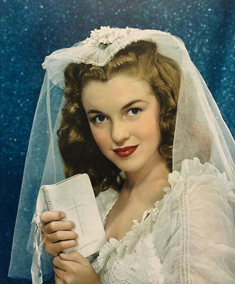 Свадебная фотография Мэрилин Монро (Норма Джин Мортенсон ) - 1942 год