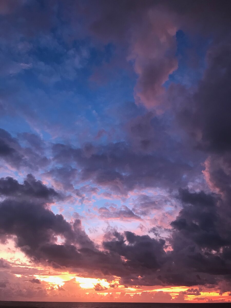 Один из лучших закатов на Бали